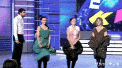 被窝|笑话趣图: 我媳妇儿早上醒来, 发现被窝里多了个人, 一脚就踹下床了