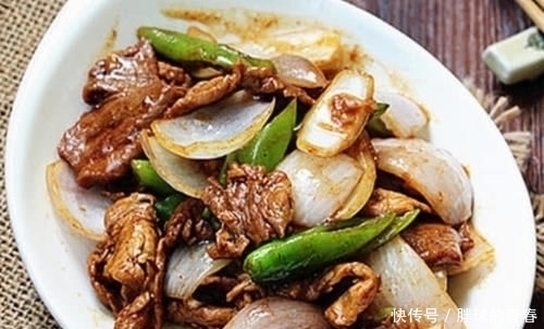 做出来|洋葱和此物一起炒,每天炒一盘,血管不堵了,排出毒素,早食早好