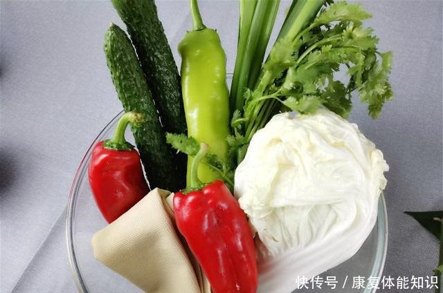 开胃|三伏天,吃猪肉羊肉不如吃它!3块钱做一大盘,开胃下饭,特过瘾