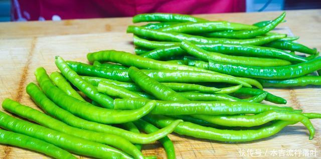 好吃|辣椒炒肉到底怎样做才好吃呢炒之前多加这一步，肉片香辣下饭