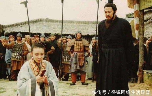 矛盾|权臣和幼主的矛盾如何化解?历史上有一个最好的例子