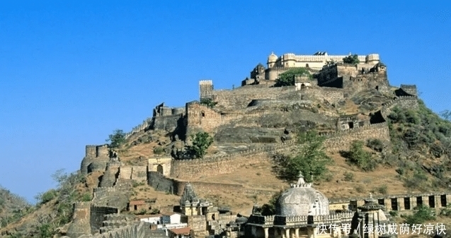 印度|印度盗版“长城”突然火了，号称仅次于中国长城，游客：别逗我笑