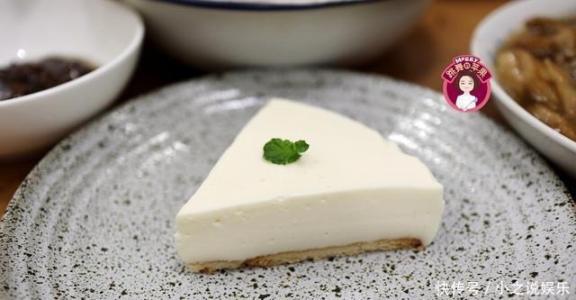  鲫鱼汤|高考生家的晚餐破天荒5菜1汤，最出彩儿的鲫鱼汤，像牛奶般浓白