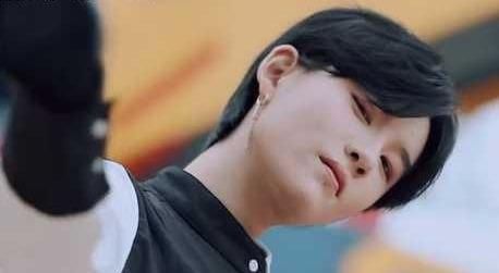  位出|《青春有你2》刘雨昕，你中性打扮凭什么能代表女团C位出道