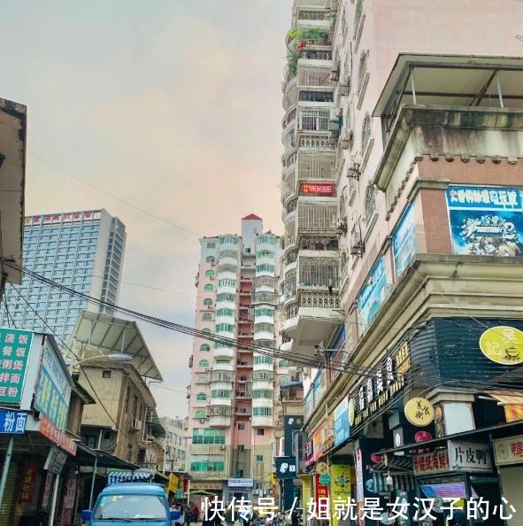 土笋冻|饿了两个月,该去美食街解解馋了!