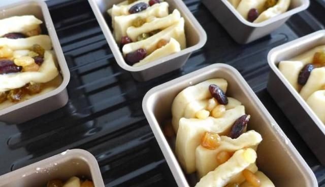 终身|世上最奇葩的蛋糕店，10分钟能吃完1块终身免单游客太难受了