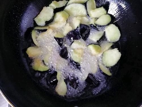 名菜|这道东北名菜，这么做才正宗香浓可口，快速下饭