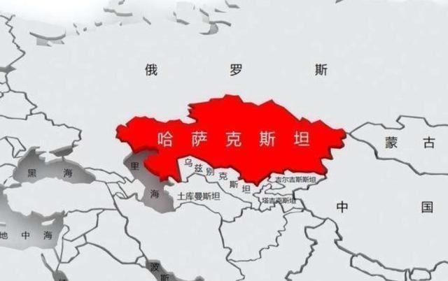  哈萨克斯坦|虎口夺食，俄罗斯吃了一次哑巴亏，白白损失几十万平方公里