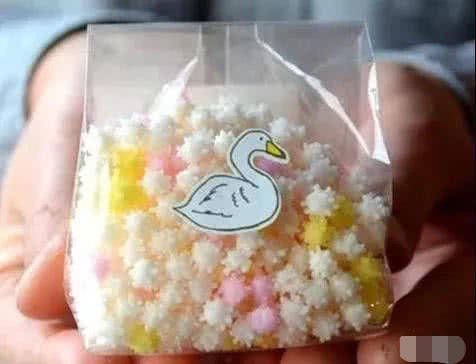 连女|激起“少女心”的小糖果，连女汉子都抵挡不住，吃完还能有体香呢