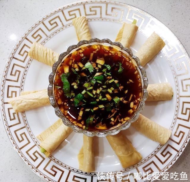 佳品|豆皮搭配黄瓜,是好吃管饱的减肥佳品