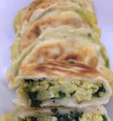  秒杀|冬天男人要多吃韭菜盒子，教你这样做皮薄馅大，绝对秒杀外面卖的