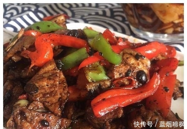 干豆腐|家常菜的味道很浓。它美味,简单,价格实惠。很好吃但不油腻