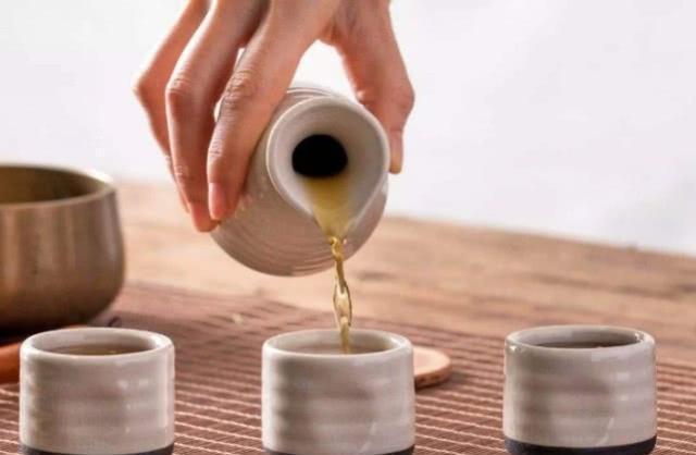 着最悠久|民国时期的“国酒”,上等阶层的人都喝,现在却被茅台取代