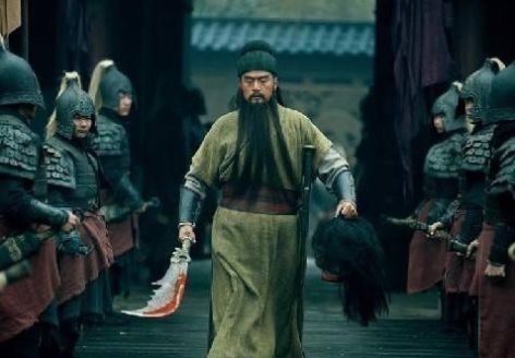 武艺|赵云秒杀两将,马超见了,反应只有6个字,二人武艺高下立判