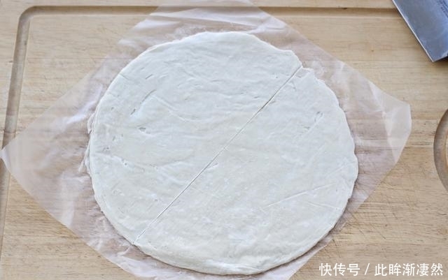 吃法|解锁手抓饼新吃法,包入紫薯馅,外皮酥脆内馅香甜,简单零失败!