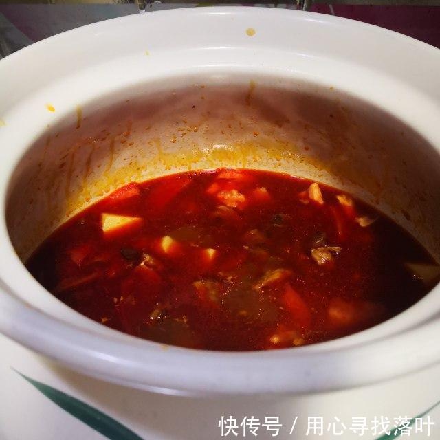 入味|西红柿炖牛腩,软烂入味,十分下饭