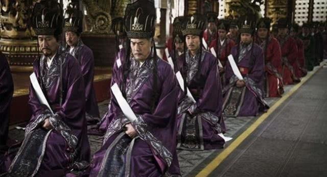 杀头|古代大臣上朝时如果突然腹泻,会被杀头吗