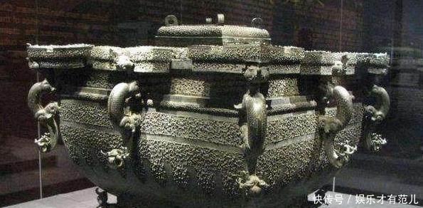  冰箱|农民向故宫捐乾隆御用宝物, 专家一看傻了眼 这是冰箱还是空调