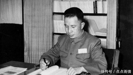 兵团司令员|粟裕担任总参谋长时,11位副总参谋长都是谁,后来谁成就最大