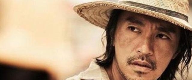 周星驰|这不是儿童科幻电影,但充满了教育和爱