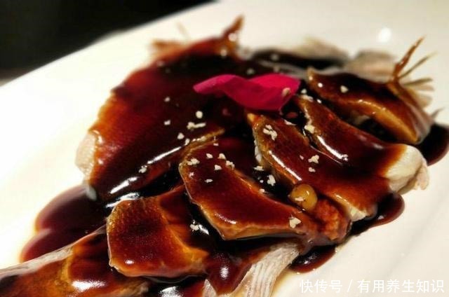 国宴|这菜曾是国宴的“大哥大”,如今味道太差常被吐槽,本地人都不吃
