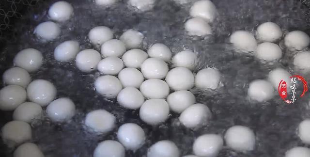 过瘾|夏天,孩子就喜欢这道奶茶冻,冰凉解暑,Q弹细腻,比冰粉还过瘾