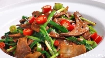 蒜苗|营养丰富的几道家常菜,美味诱人,下酒下饭,请客吃饭有面子