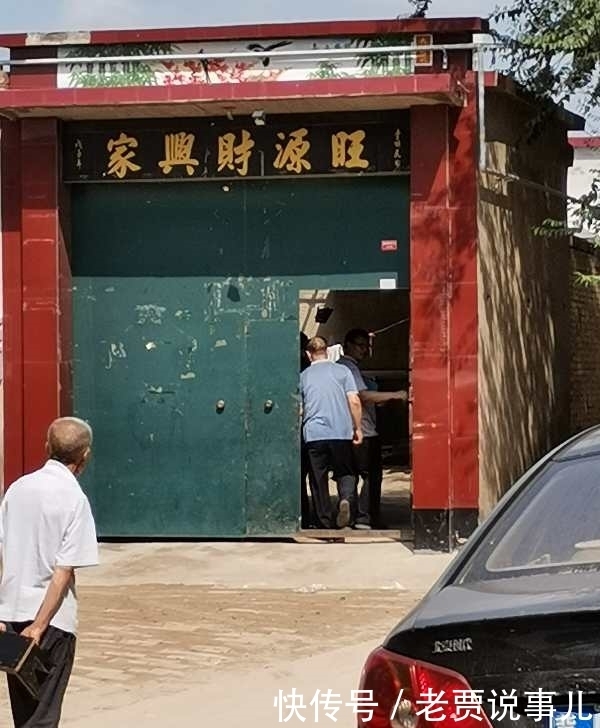 杀害|12岁女孩遭绑架杀害案：邻居合谋绑架被刑拘，事发次日还去上班