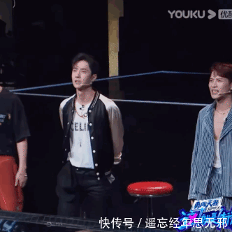  王一博|节目里摔椅子、抛滑板……王一博A爆之后的下一秒……才是神反应啊！