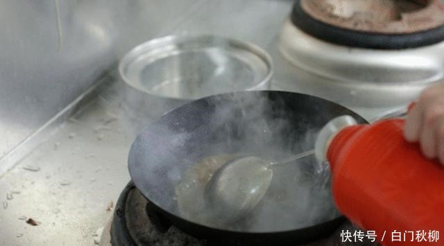 价格|余杭的这家面馆,一碗清水面条卖60块钱,人气却旺到看不懂