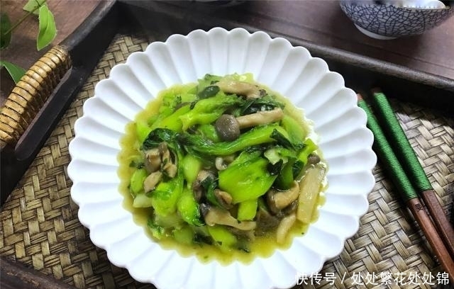 营养丰富|它的蛋白质是蔬菜的6倍,炒一炒,比肉好吃,端上桌孩子吃了一半