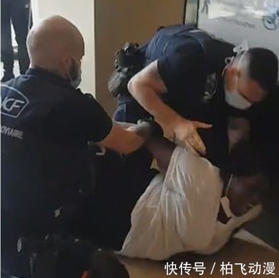 名警察|法国黑人孕妇遭警察摔倒跪压,男友嚎叫:她怀孕7个月了放开她!
