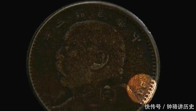  袁大头|男子10年前10万元换的袁大头，专家鉴定后，男子：我48年白活了