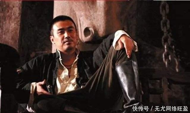 张显光|一代悍匪, 酒后捅人逃亡十多年, 逃亡期间抢运钞车杀9人