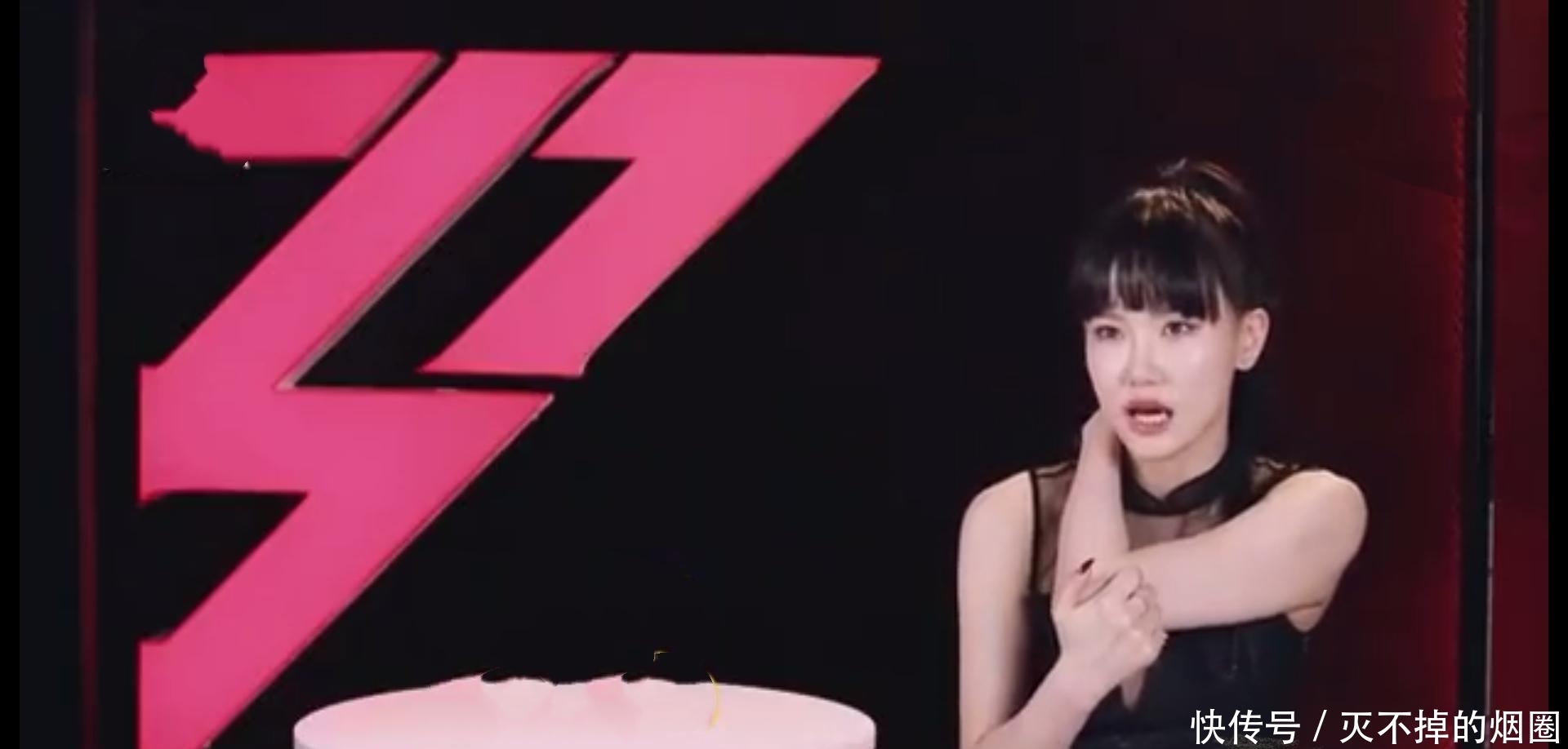 排名|张含韵对排名显不满,黄龄的回答显情商,李佳航举动才是真男人