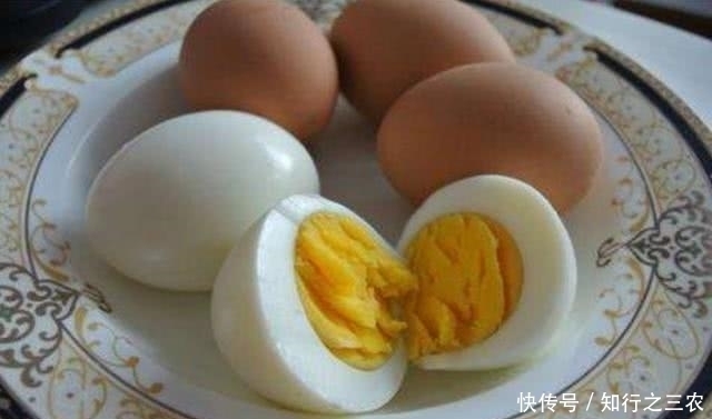 方法应该|煮鸡蛋时,加食盐是大错多加30克它,蛋壳不粘肉,单手就能剥