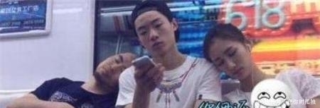  小姐姐|地铁上被陌生小姐姐靠肩睡, 4个男人各有反应, 看完你会怎么做?