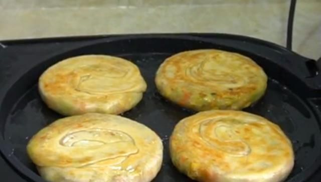  能量|这是孩子最爱吃的早餐饼，营养足味道赞能量满满，两天不吃馋得慌