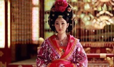 聪明|窦氏是李渊比武招亲迎娶的妻子,她很聪明,她为李渊生下四个儿子