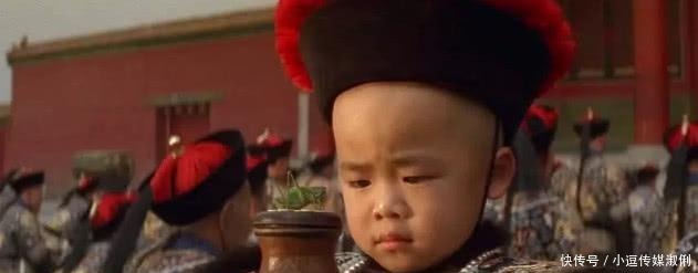 龙椅|溥仪晚年看到龙椅时,摇头又叹气,揭露坐龙椅的滋味