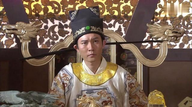 罕见|清朝村民发现罕见干尸，判官处理为难，只能将4涉案者饿死狱中