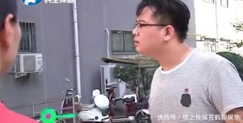 王师傅|快递失而又得快递员不开心，姑娘赔偿款和货都要，网友：请你善良