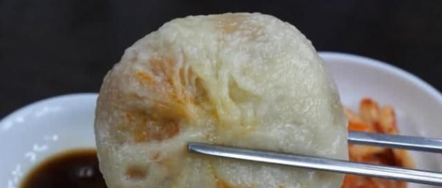 韩国|中华包子在韩国火了,5元1个,10个人包不够卖,咬开后网友已笑趴