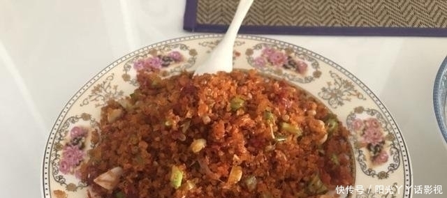  上桌|邻居请我去吃饭, 一上桌, 我就傻眼了, 有这样请吃饭的么