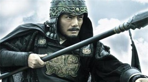 武将|在三国时期,他是唯一让关羽心甘情愿下跪的武将,此人是谁?