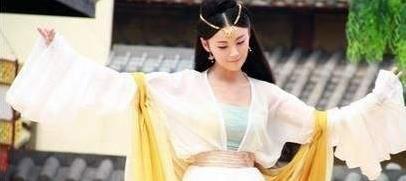 高纬|300000大军浴血拼杀，却因随军侍女吐露三字败退，江山丧失！