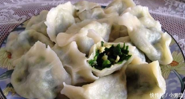 可口|调韭菜饺子馅,教你几个小技巧,韭菜不出水不变色,鲜香可口