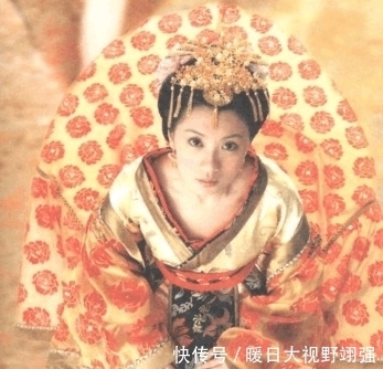 出下联|秀才出了一个上联, 无人能对出, 武则天重金悬赏, 至今仍无人能对