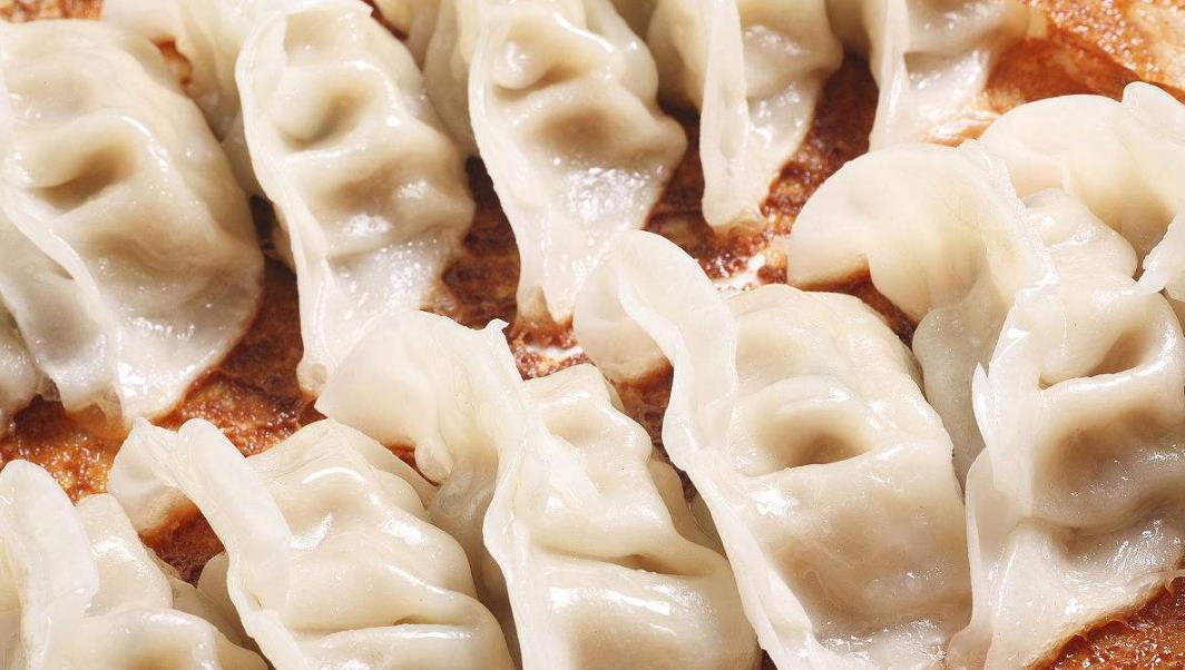  饺子馅|用此种菜做饺子馅，比韭菜鸡蛋好吃10倍，一次吃40个都不够解