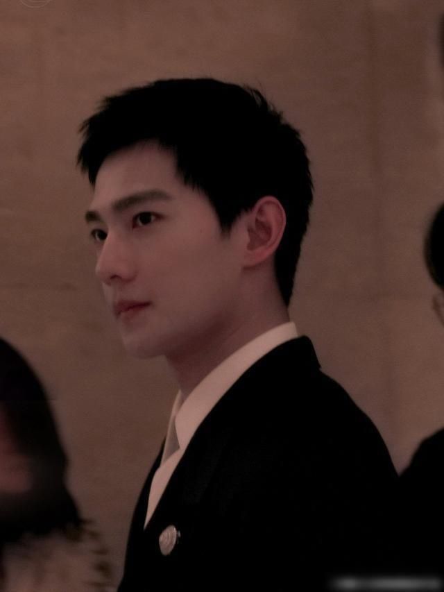 偶像剧|杨洋又帅回来了?粉丝:先别忙转型,进组再拍两部偶像剧吧!